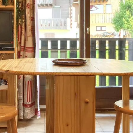 Avec Vue Sur La Montagne A Les Memises 20 M² Apartment Thollon-les-Memises