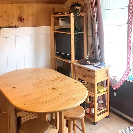Apartment Avec Vue Sur La Montagne A Les Memises 20 M² Thollon-les-Memises